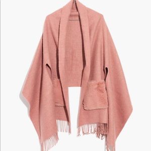 Madewell Faux Fur Pocket Cape Scarf